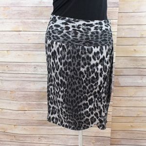 Gray and black leopard print pencil skirt